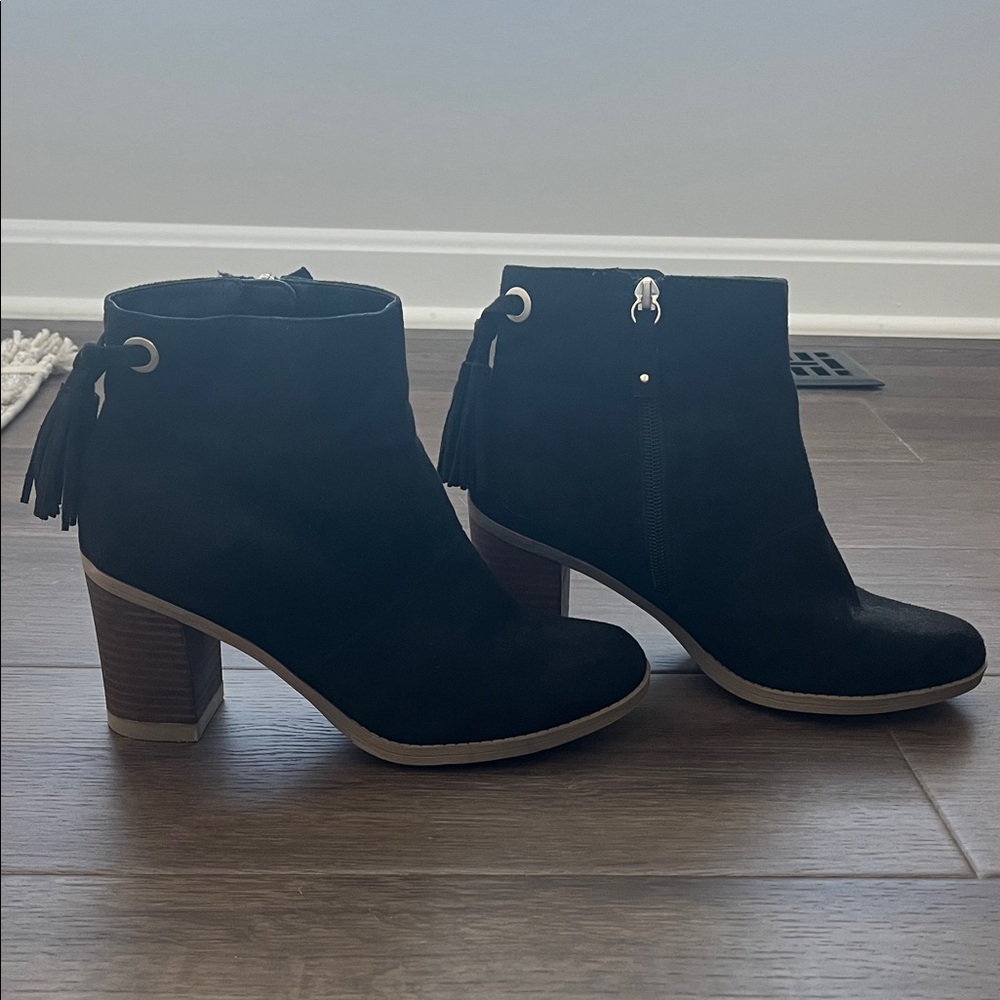 Dr. Scholl's Black Ankle Booties with Tassel